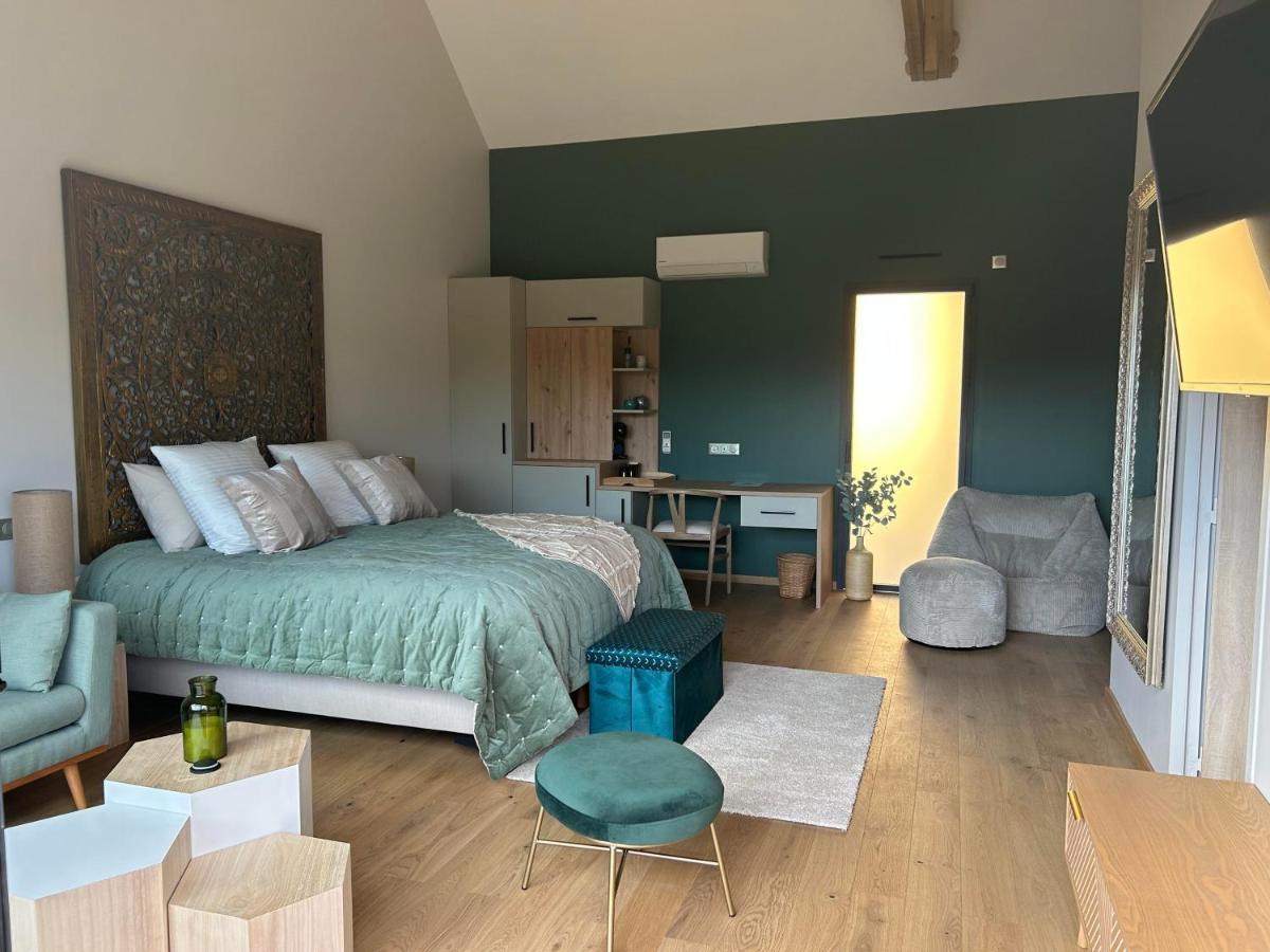 Solesmes  Sol'M Lodges מראה חיצוני תמונה