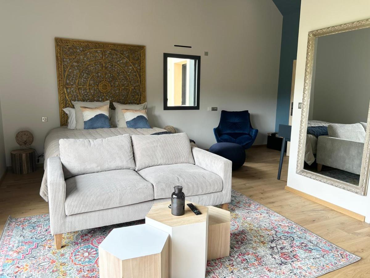 Solesmes  Sol'M Lodges מראה חיצוני תמונה